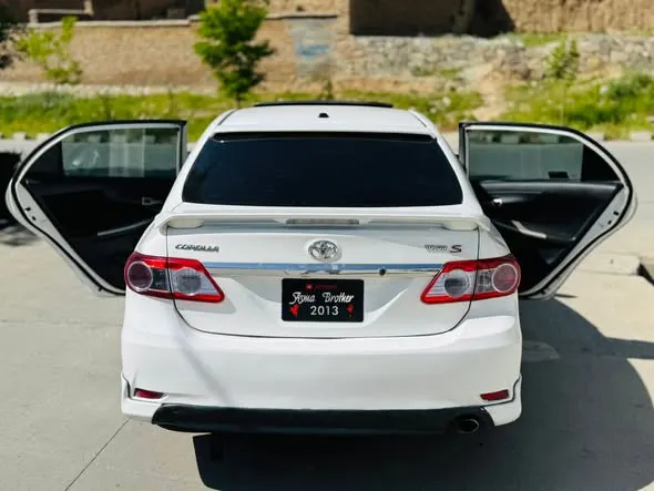 Toyota Corolla 2012 (3)