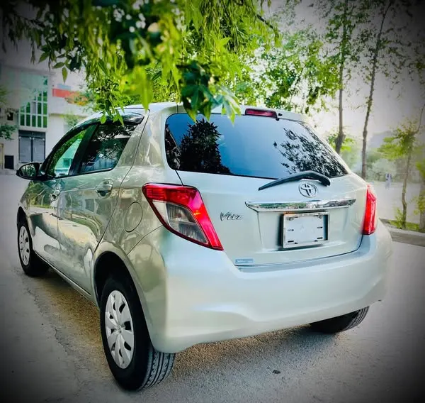 Toyota 2012 (2)