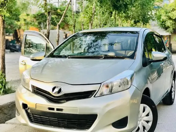 Toyota 2012 (1)