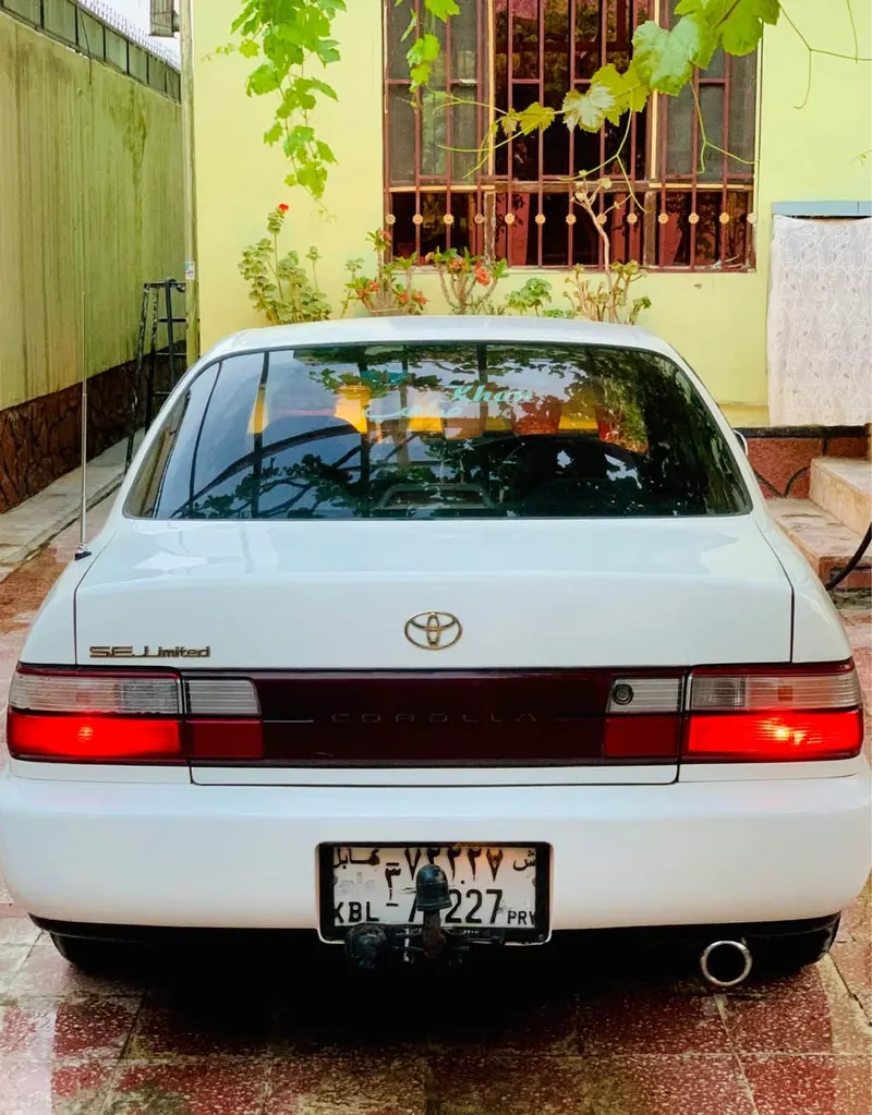 Toyota Corolla 1995 (3)