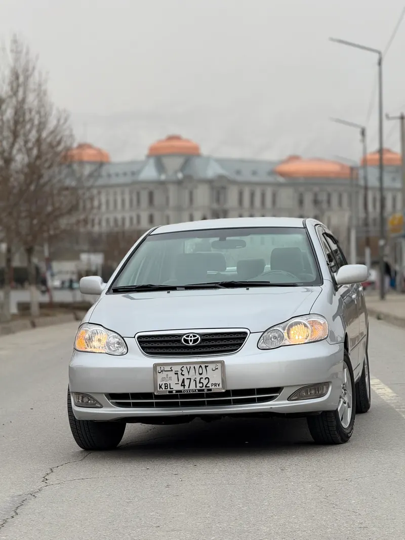 Toyota Corolla LE 2005 (1)