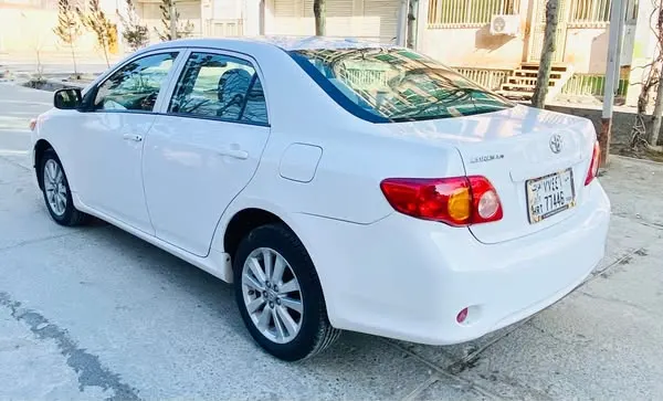 Toyota Corolla LE 2009 (3)