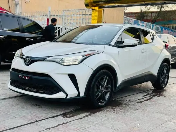 Toyota C-HR 2020 (2)