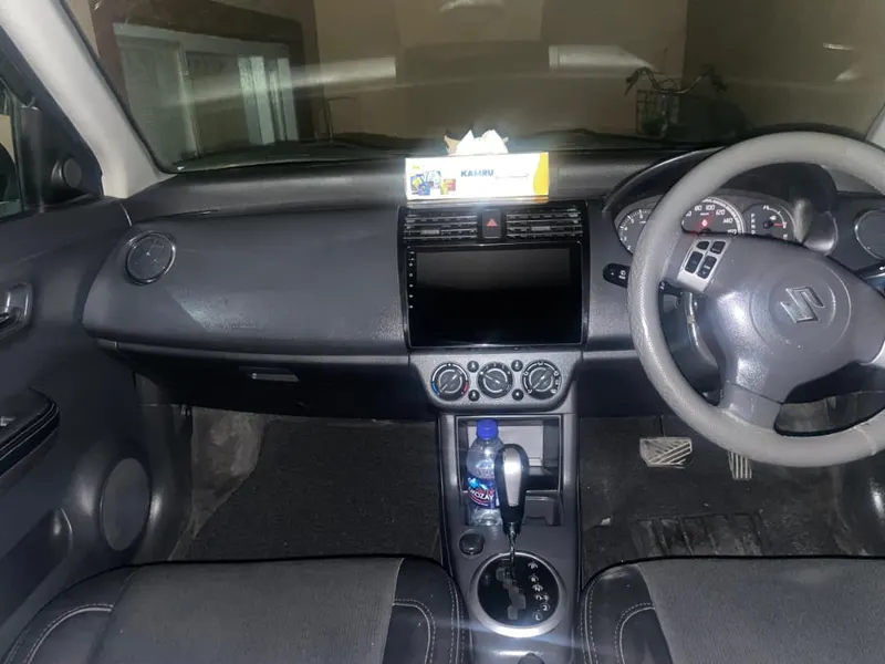 Suzuki Swift 2008 (2)
