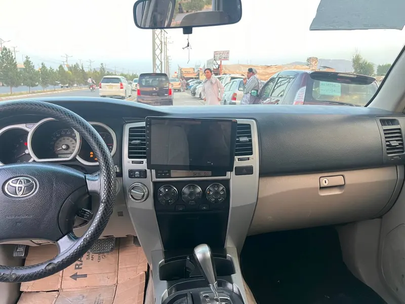 Toyota 4Runner 2004 (4)