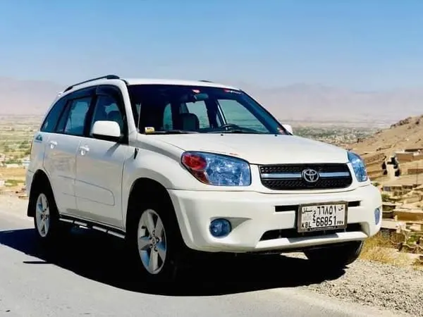 Toyota RAV4 2005 (2)
