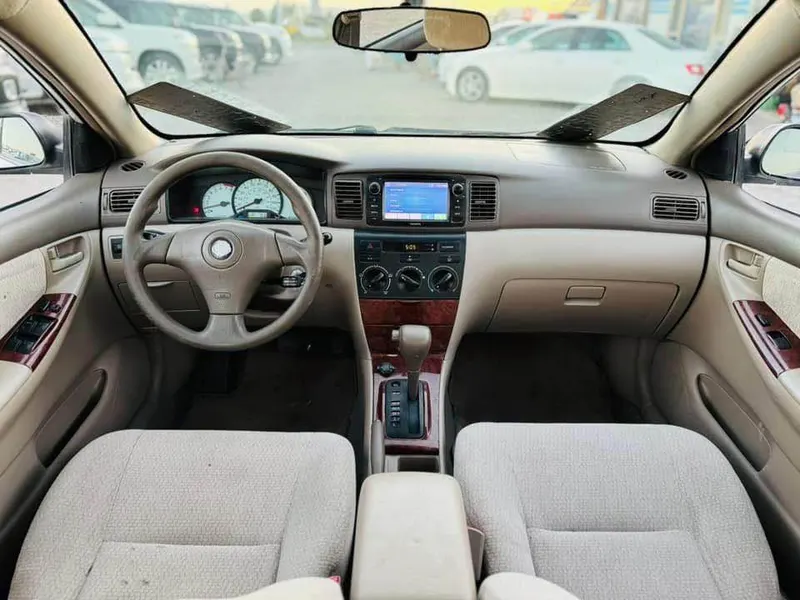 Toyota Corolla 2004 (4)