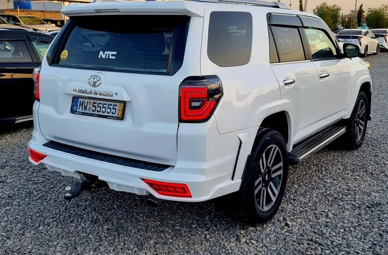 Toyota 4 Runner 2018 (3)