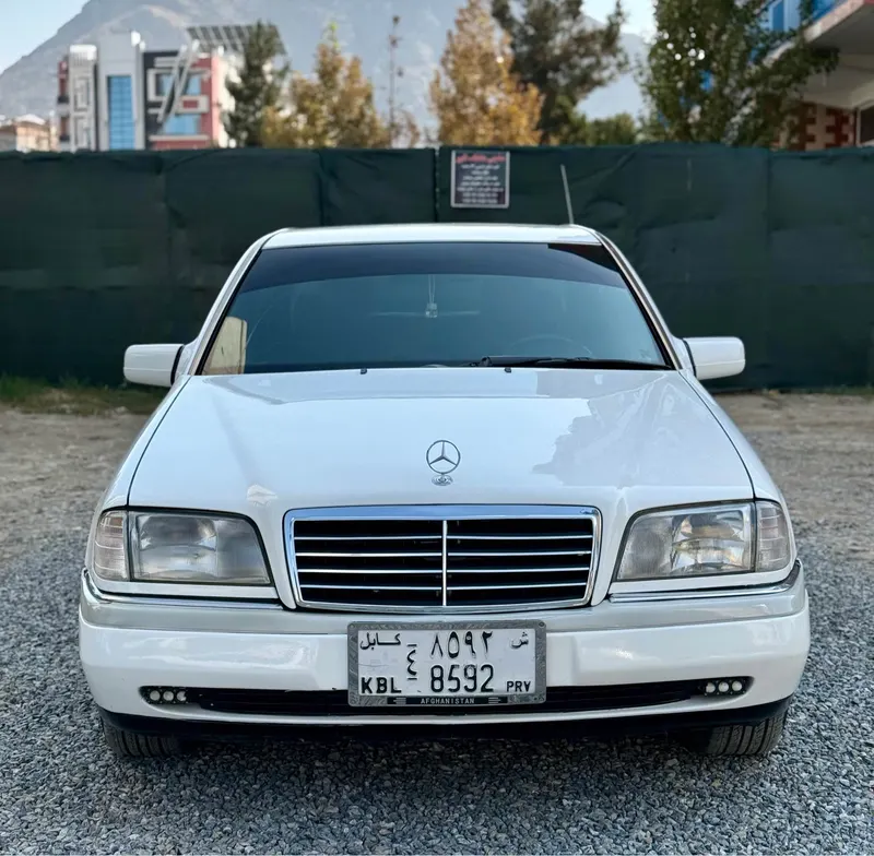 Mercedes-Benz 1995 (1)