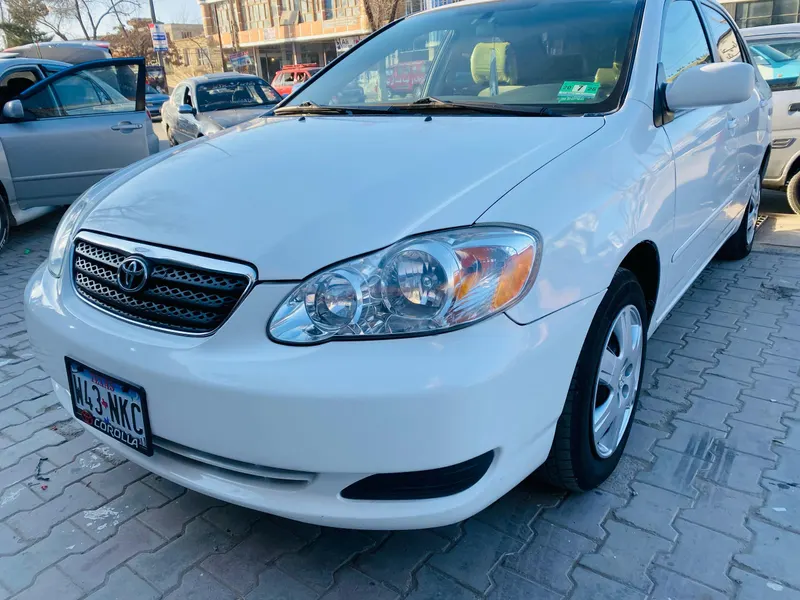 Toyota Corolla CE 2006 (2)