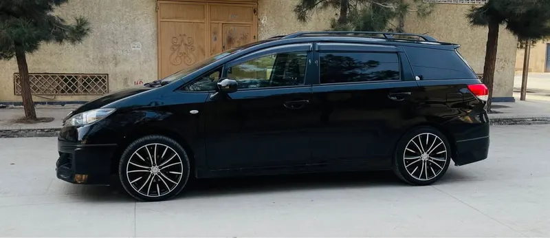 Toyota Fielder 2012 (2)