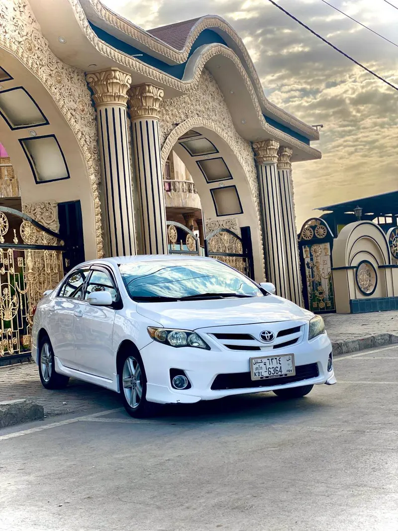 Toyota Corolla 2011 (1)