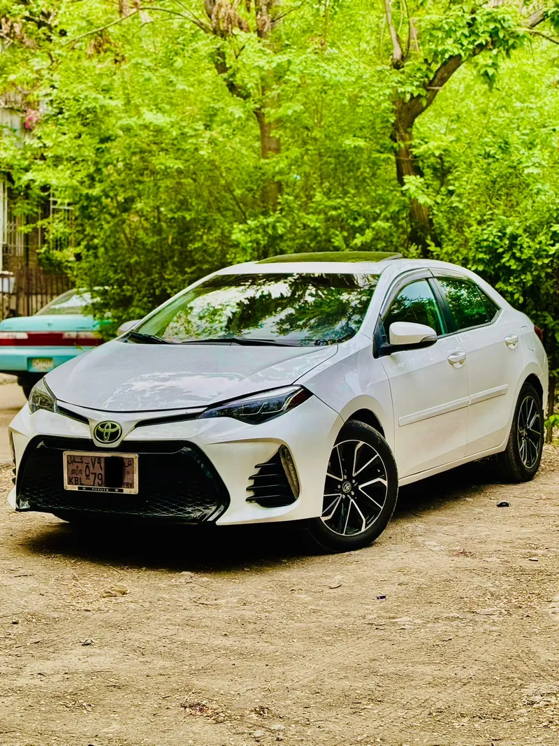Toyota Corolla 2014 (3)
