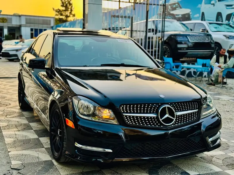 Mercedes-Benz 2013 (2)