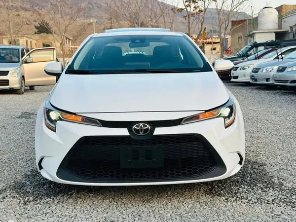 Toyota Corolla 2020 (2)