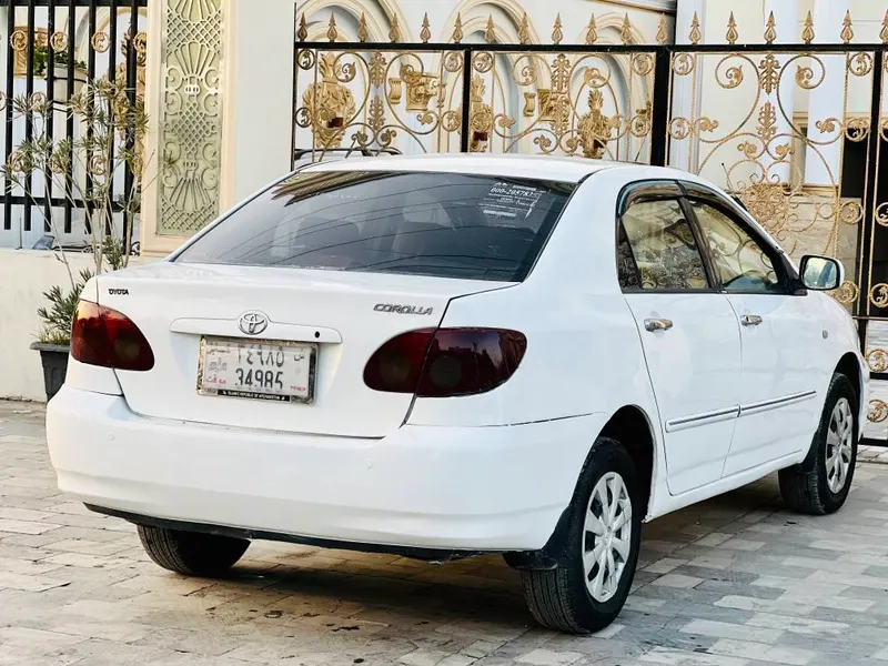 Toyota Corolla 2005 (3)