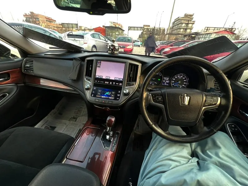 2014 Hybrid Electric Caravan (4)