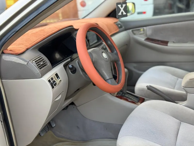 Toyota Corolla 2006 (7)