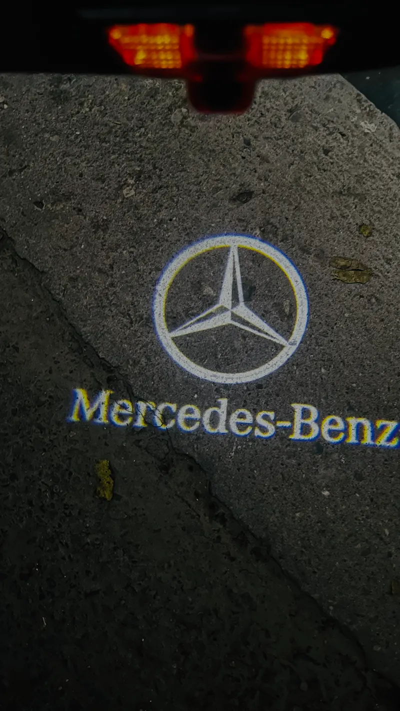 Mercedes-Benz C250 2012 (5)