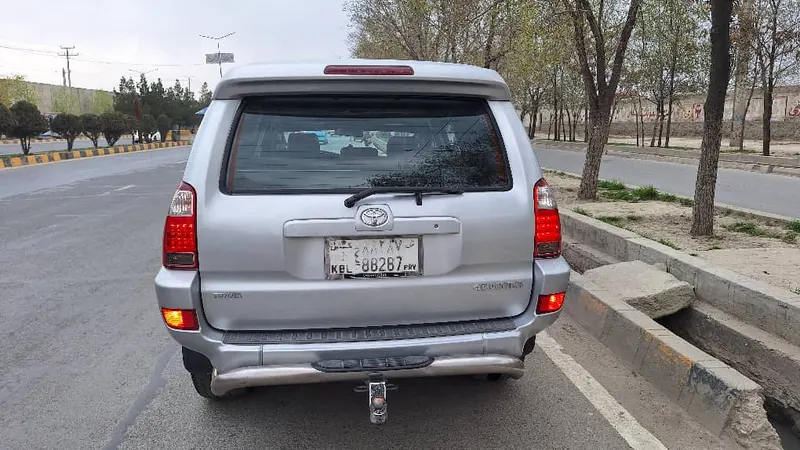 Toyota 4 Runner 2005 (8)