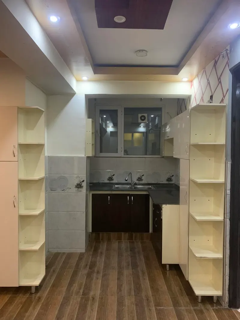 VIP apartment for sale, 3 rooms, 3rd floor, Taimani Project, Kabul (3)