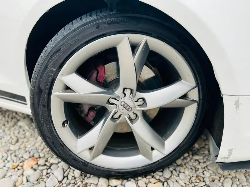 Audi A5 2011 (8)
