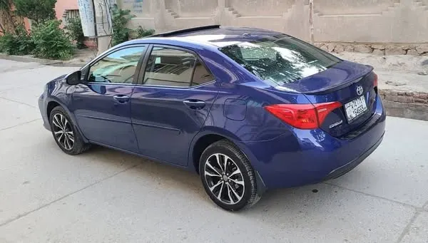 Toyota Corolla 2016 (3)