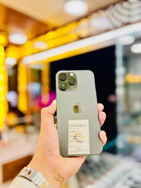 iPhone 14 Pro Max (1)