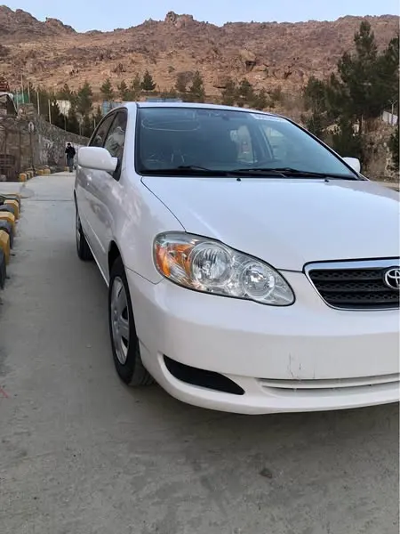 Toyota Corolla 2005 (2)