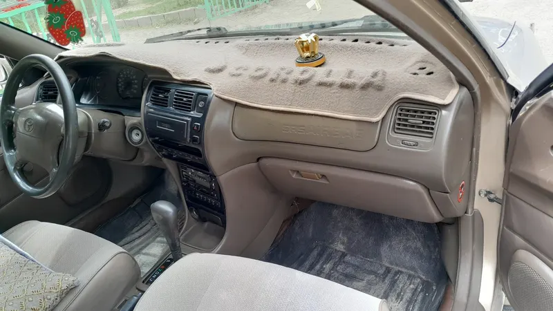 Toyota Corolla 1997 (4)