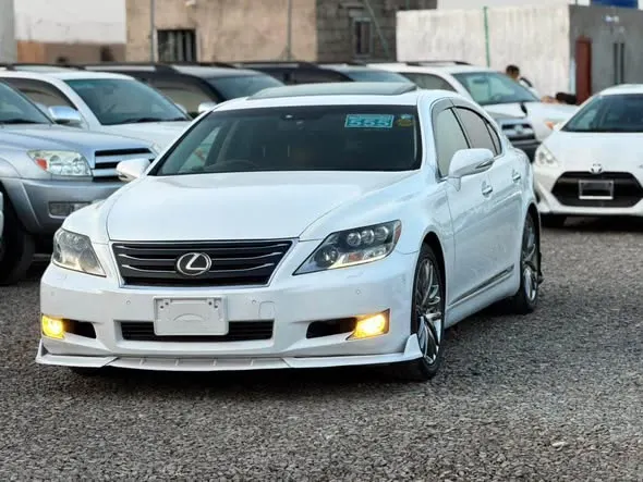 Lexus 2012 (1)