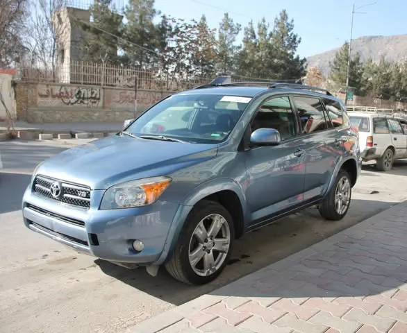 Toyota Rav4 2006 (2)