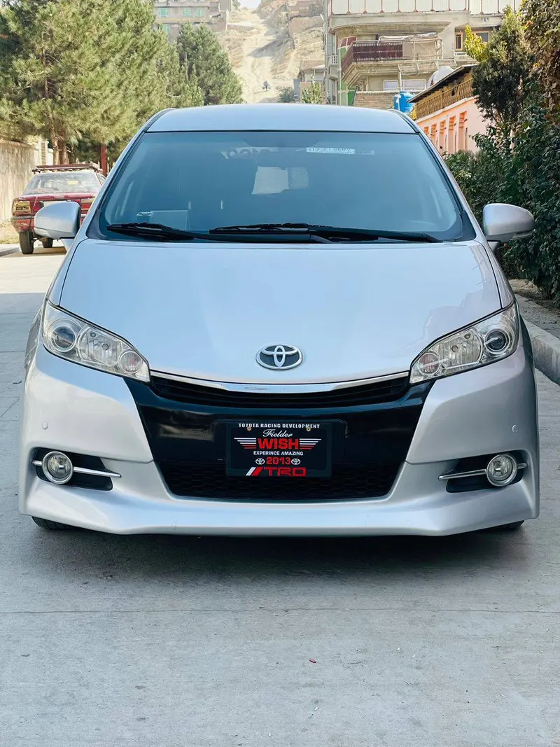 Toyota 2012 (1)