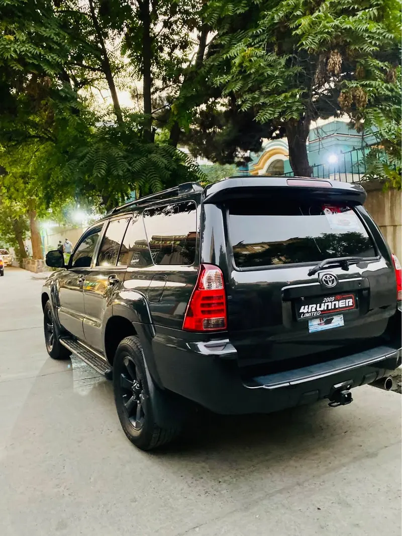 Toyota 4Runner 2009 (2)