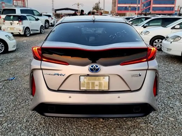 Toyota Prius Hybrid 2019 (3)