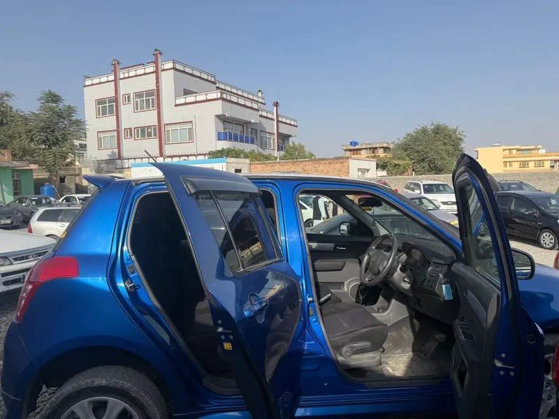 Suzuki Swift RS 2010 (3)