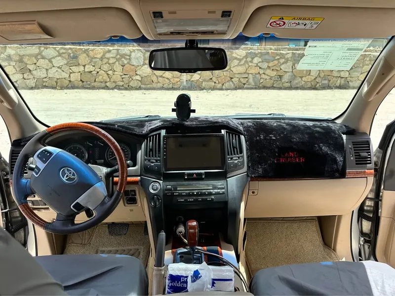 Toyota Land Cruiser 2014 (4)