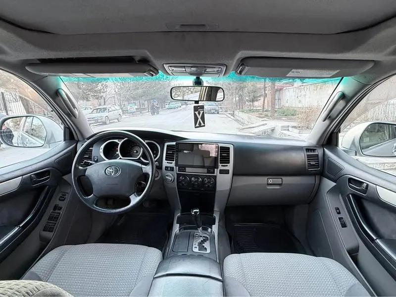Toyota 4 Runner 2005 (4)