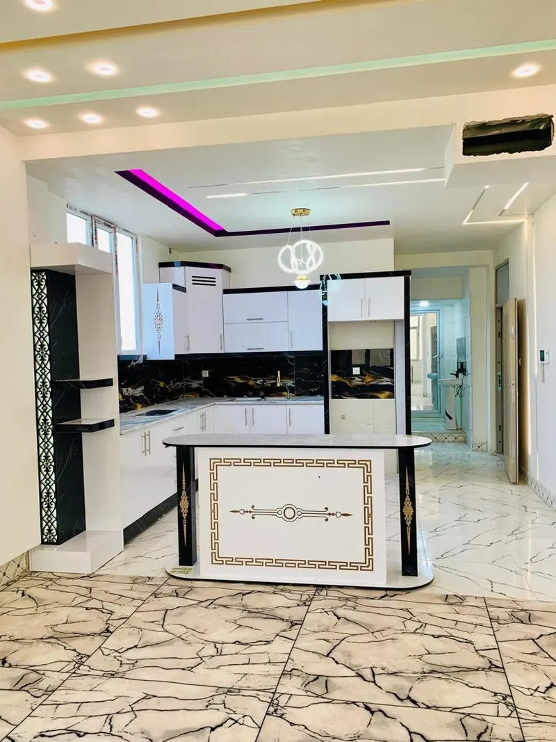 د پلورنې لپاره نوی درې پوړیز کور، 5 خونې، 130 m² (4)