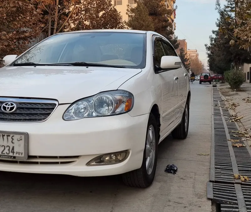 Toyota Corolla 2006 (2)