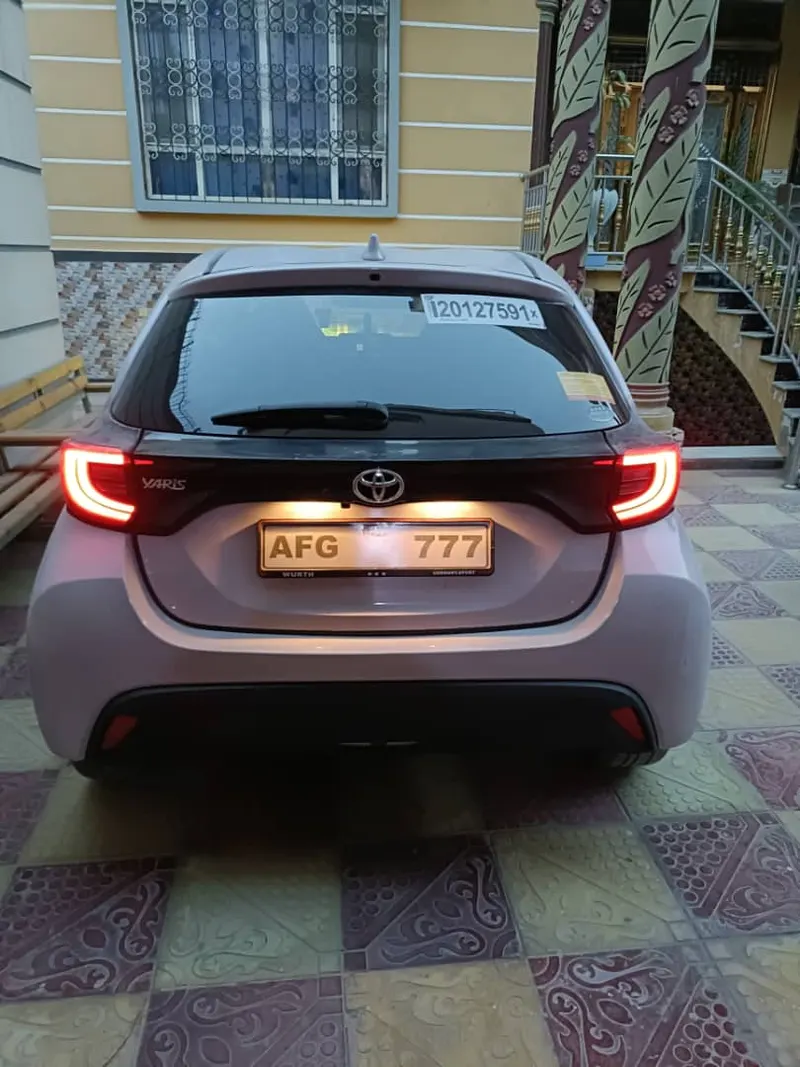 Toyota Yaris 2020 (6)