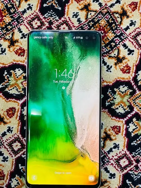 Galaxy +S10 For Sale (2)