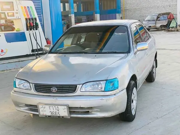 Toyota Corolla (2)