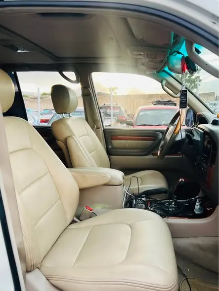 Lexus LX 470 2000 (4)