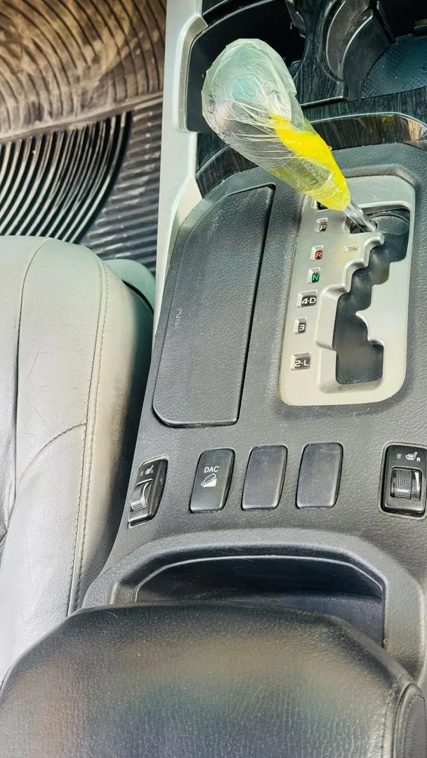 Toyota 4Runner Limited 2007 (6)
