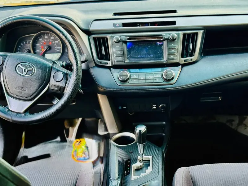 Toyota Rav 4 2013 (4)