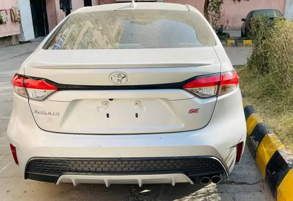 Toyota Corolla SE 2020 (3)