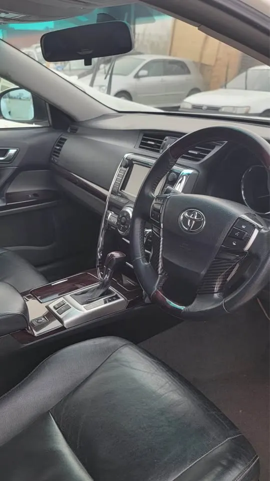 Toyota Mark X Sport 2012 (4)