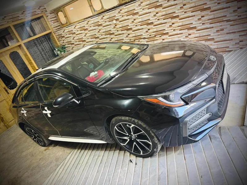 Toyota Corolla 2021 (2)