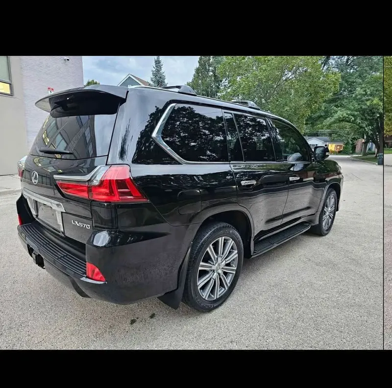 Lexus Lx570 2017 (3)